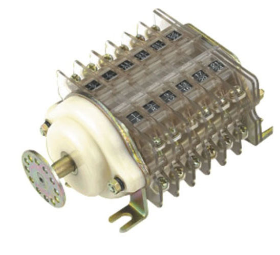 F6-□I/W系列輔助開(kāi)關(guān) 